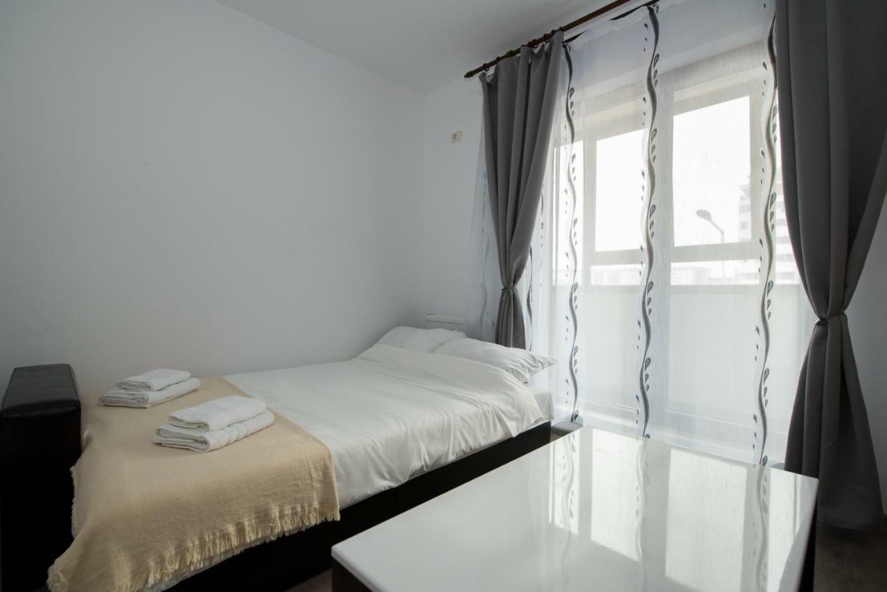 Rezident Militari Apartamento Chiajna Exterior foto