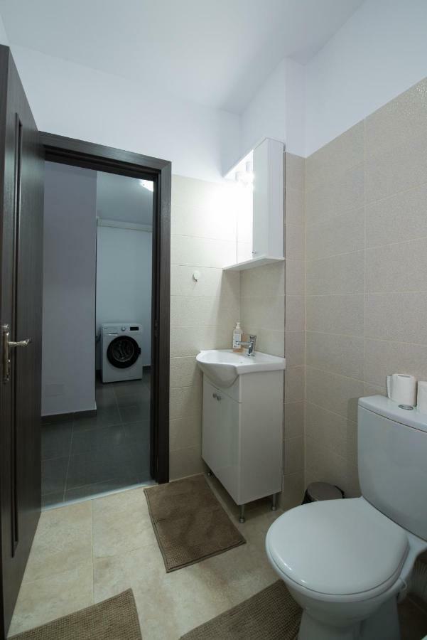 Rezident Militari Apartamento Chiajna Exterior foto